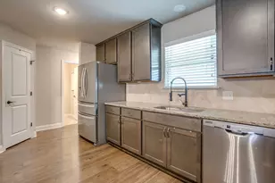 464 Pine St, Burleson, TX 76028 - Photo 18