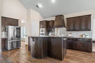 1148 Grant Ave, Lantana, TX 76226 - Photo 6