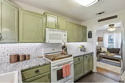 308 W 1st Street, Springtown, TX 76082 - Photo 14