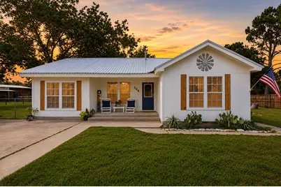 308 W 1st Street, Springtown, TX 76082 - Photo 1