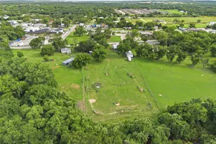308 W 1st St, Springtown, TX 76082 - Photo 34