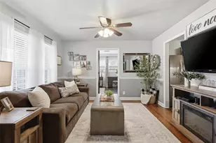 308 W 1st St, Springtown, TX 76082 - Photo 8