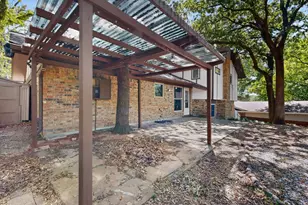 3411 Sheffield Dr, Arlington, TX 76013 - Photo 36