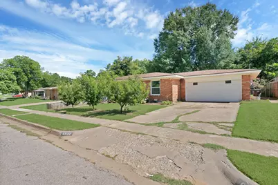 6800 Hightower Street, Fort Worth, TX 76112 - Photo 34