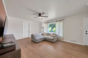 6800 Hightower St, Fort Worth, TX 76112 - Photo 2