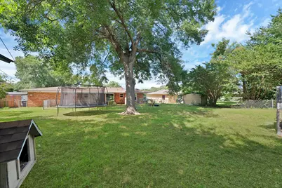 6800 Hightower Street, Fort Worth, TX 76112 - Photo 32