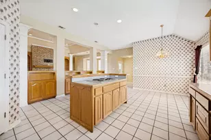 369 Ridgeview Dr, Sherman, TX 75090 - Photo 10