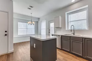 1817 Oak Bend Ln, Garland, TX 75040 - Photo 4