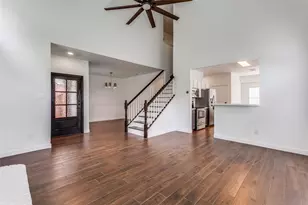 1817 Oak Bend Ln, Garland, TX 75040 - Photo 2