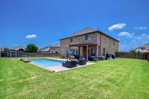 1201 Crawford Dr, DeSoto, TX 75115 - Photo 26