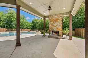 2034 Churchill Downs Ln, Trophy Club, TX 76262 - Photo 14