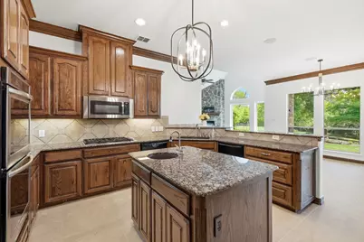 2408 Beachview Drive, Flower Mound, TX 75022 - Photo 6