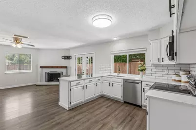 3109 Fairgate Drive, Carrollton, TX 75007 - Photo 6