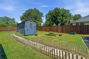 5017 Fox Hill Ln, Dallas, TX 75232 - Photo 26