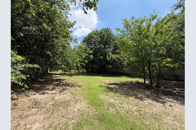 1609 Dale Place, Irving, TX 75061 - Photo 8