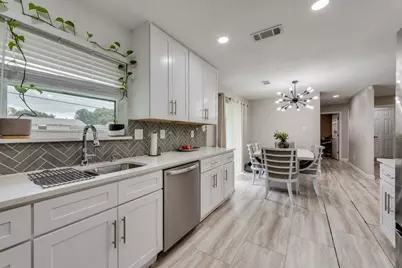13660 Heartside Place, Farmers Branch, TX 75234 - Photo 16