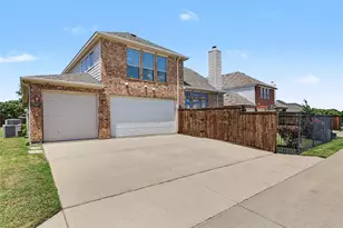 1041 Crystal Lake Dr, Frisco, TX 75036 - Photo 36