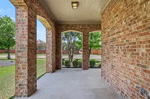 1041 Crystal Lake Dr, Frisco, TX 75036 - Photo 32