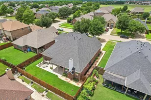 5320 Brazoria Dr, Grand Prairie, TX 75052 - Photo 40