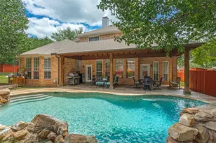 2700 Lake Breeze Ln, Flower Mound, TX 75022 - Photo 20
