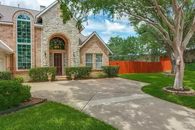 2700 Lake Breeze Lane, Flower Mound, TX 75022 - Photo 2