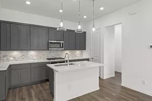 1048 Keene Rdg Dr, Allen, TX 75013 - Photo 2