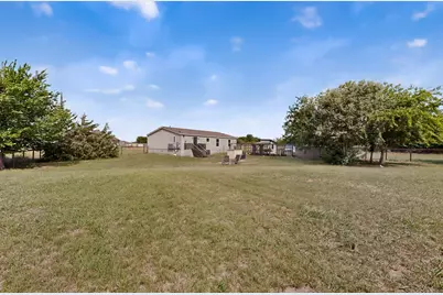 115 Vinall Circle, Decatur, TX 76234 - Photo 22