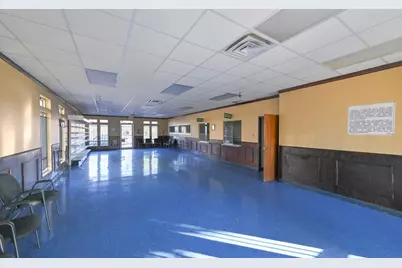820 N Zang Boulevard #120, Dallas, TX 75208 - Photo 4