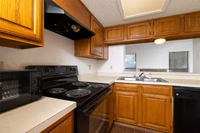 2104 Park Willow Lane #A, Arlington, TX 76011 - Photo 22