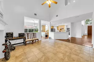 8305 Bartley Cir, Plano, TX 75025 - Photo 10