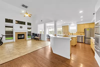 8305 Bartley Circle, Plano, TX 75025 - Photo 8