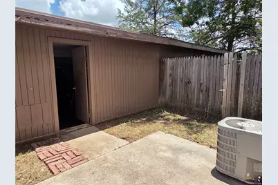 1402 S Carrier Parkway #307, Grand Prairie, TX 75051 - Photo 32