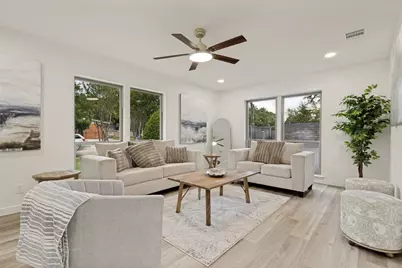 2930 Bellknoll Lane, Dallas, TX 75229 - Photo 2