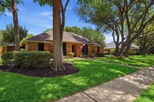 834 Meadowglen Cir, Coppell, TX 75019 - Photo 2