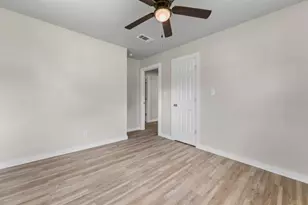 4128 Hillcrest Dr, Waco, TX 76710 - Photo 14