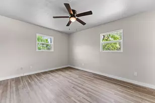 4128 Hillcrest Dr, Waco, TX 76710 - Photo 12