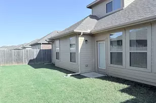 612 Redwood Dr, Greenville, TX 75402 - Photo 18