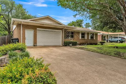 1325 Royal Oaks Drive, Waco, TX 76710 - Photo 2