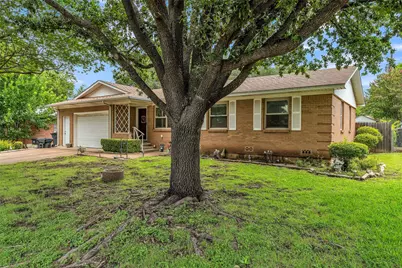 1325 Royal Oaks Drive, Waco, TX 76710 - Photo 4