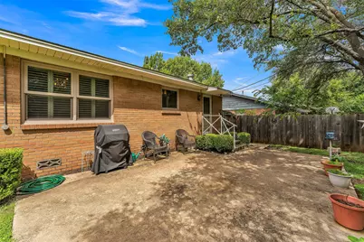 1325 Royal Oaks Drive, Waco, TX 76710 - Photo 28