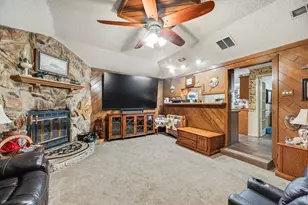 12704 Garden Grove Dr, Dallas, TX 75253 - Photo 10