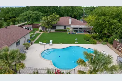 12704 Garden Grove Drive, Dallas, TX 75253 - Photo 40