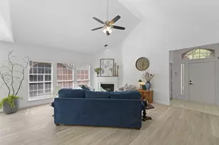 4605 Angelina Way, Fort Worth, TX 76137 - Photo 4
