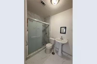 1109 E Inwood Drive, Arlington, TX 76010 - Photo 10