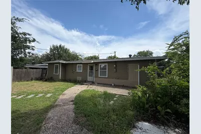 1109 E Inwood Drive, Arlington, TX 76010 - Photo 18