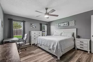 6417 Loma Vista Dr, Watauga, TX 76148 - Photo 12