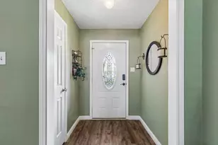 6417 Loma Vista Dr, Watauga, TX 76148 - Photo 2