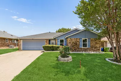 6417 Loma Vista Drive, Watauga, TX 76148 - Photo 1