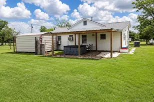 1112 Spruiell St, Jewett, TX 75846 - Photo 32