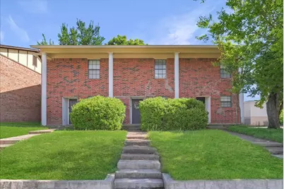930 Southmoor Drive, Arlington, TX 76010 - Photo 2